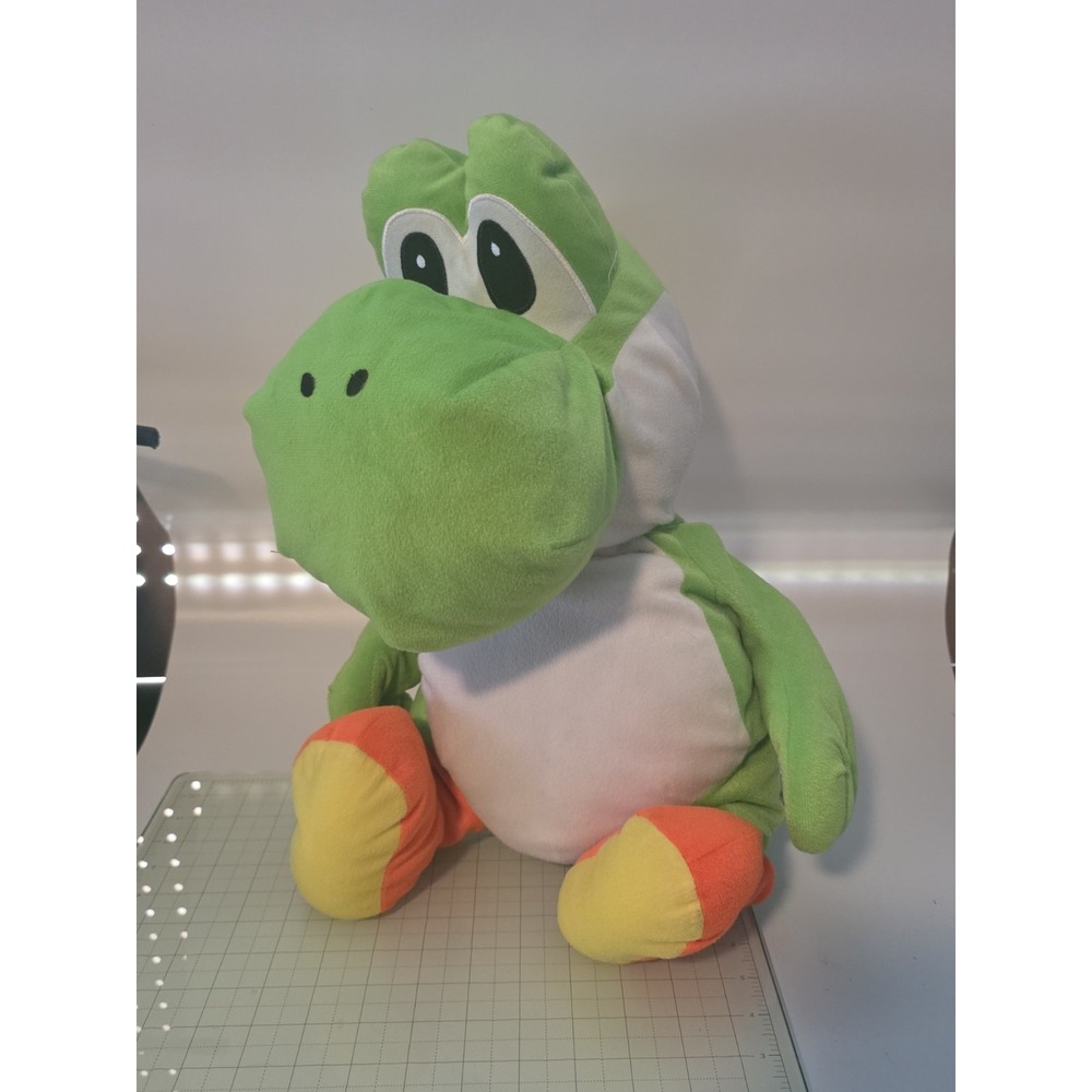 Nintendo 2019  Super Mario -‎ Yoshi Jumbo Plush 22" Plush Turtle She'll Pocket